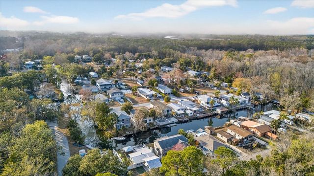 7286 ABERDEEN COURT, Weeki Wachee, FL 34607