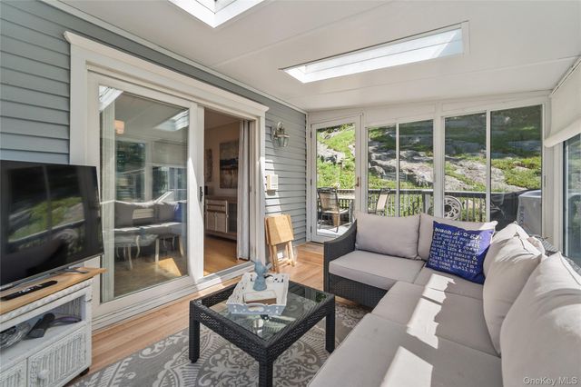 16 Birch Drive, Mahopac, NY 10541