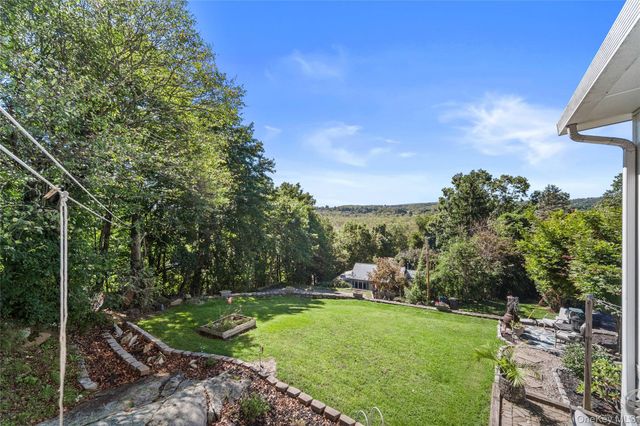 16 Birch Drive, Mahopac, NY 10541