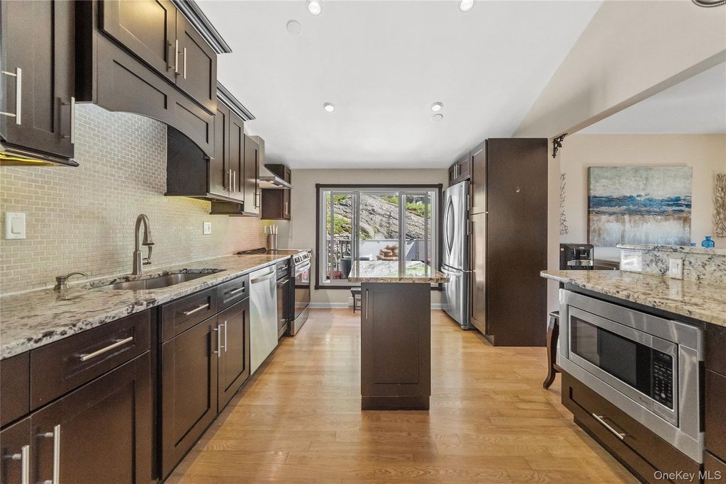 16 Birch Drive, Mahopac, NY 10541 — photo 4