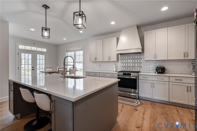 12400 N Crossing Dr, Manakin Sabot, VA 23103
