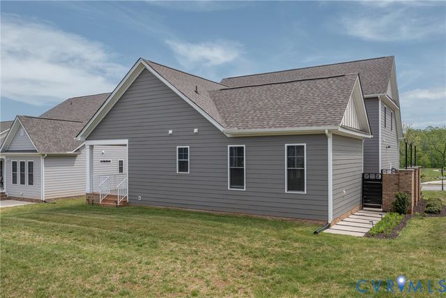 12400 N Crossing Dr, Manakin Sabot, VA 23103