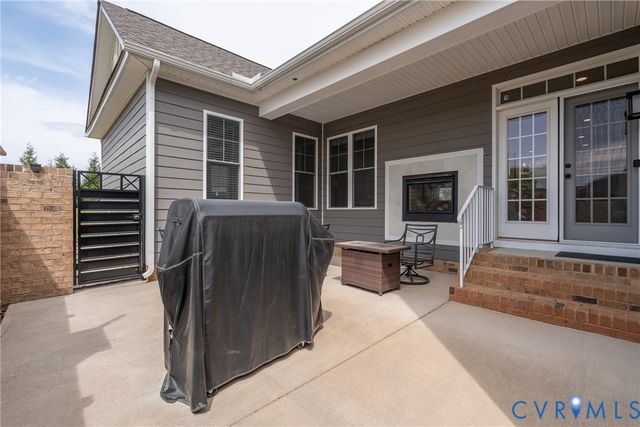 12400 N Crossing Dr, Manakin Sabot, VA 23103