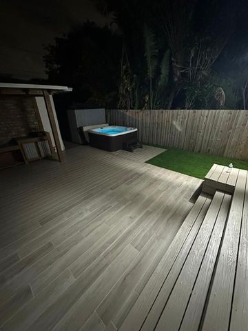 1534 Van Buren Street, Hollywood, FL 33020