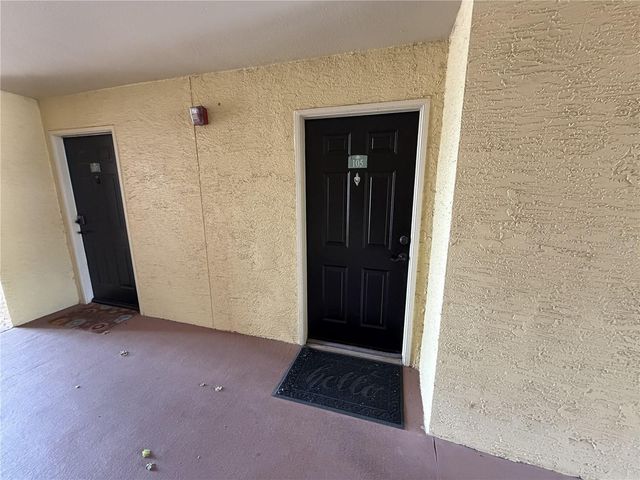 1929 SUMMER CLUB DRIVE 105, Oviedo, FL 32765