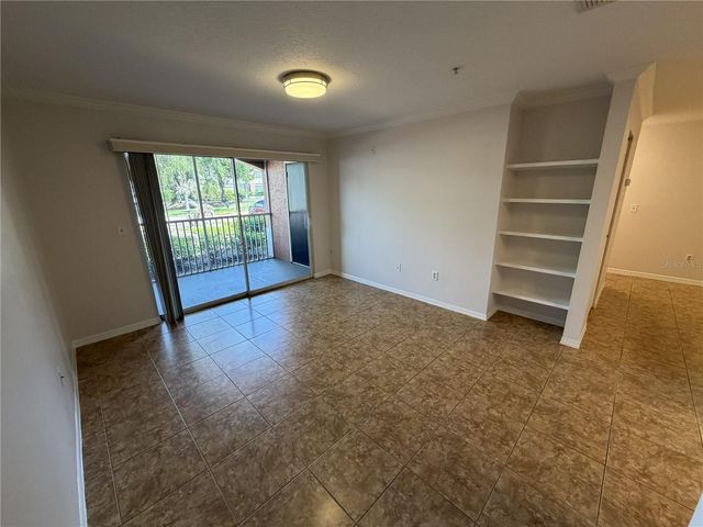 1929 SUMMER CLUB DRIVE 105, Oviedo, FL 32765