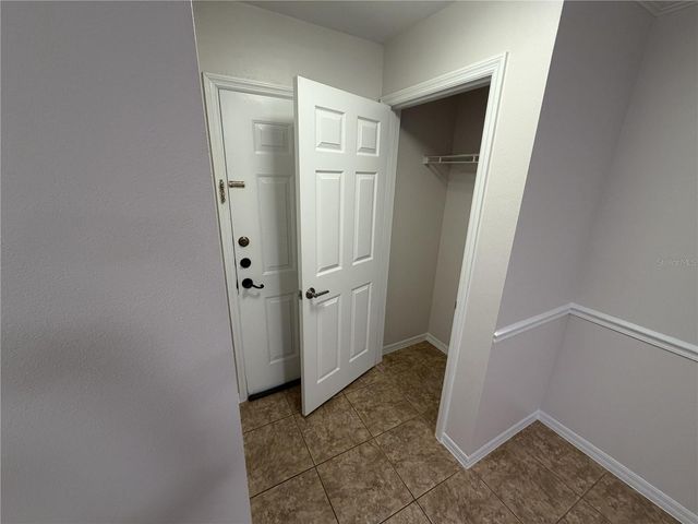 1929 SUMMER CLUB DRIVE 105, Oviedo, FL 32765