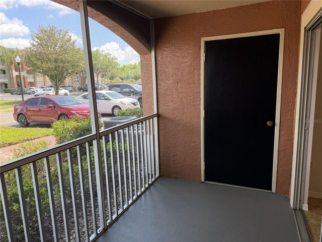 1929 SUMMER CLUB DRIVE 105, Oviedo, FL 32765