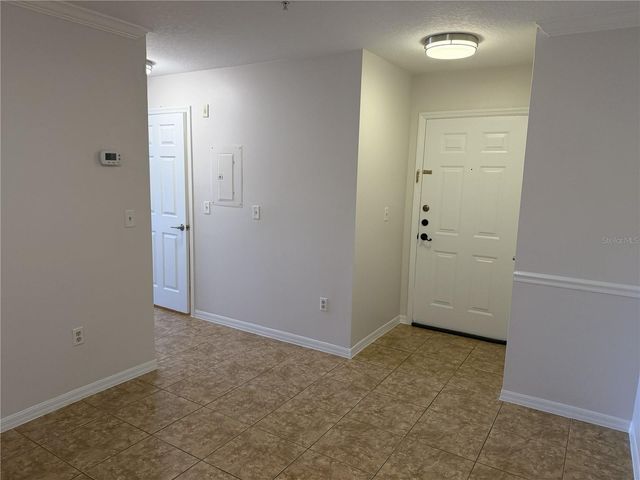 1929 SUMMER CLUB DRIVE 105, Oviedo, FL 32765