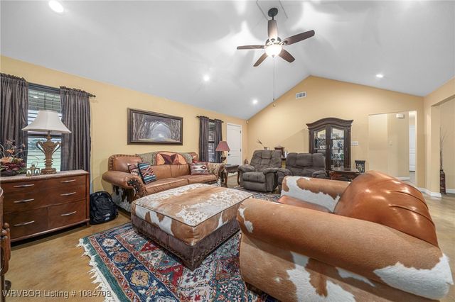 22680 Smith Loop, Cameron, OK 74932