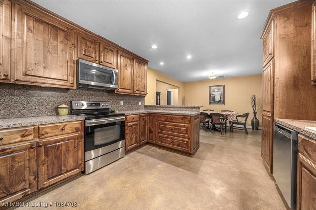 22680 Smith Loop, Cameron, OK 74932