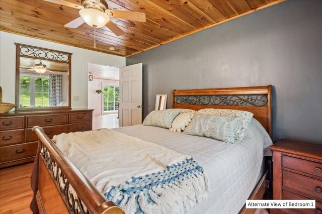 201 Mockingbird Way, Franklin, VT 05457