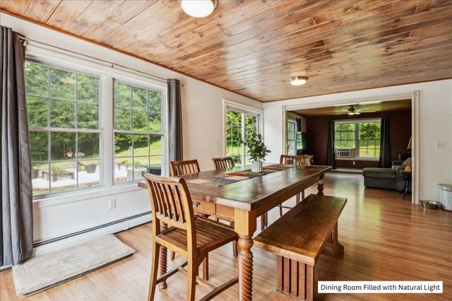 201 Mockingbird Way, Franklin, VT 05457