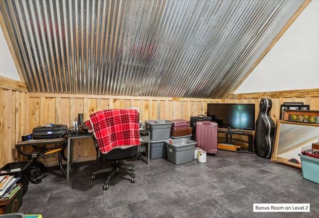 201 Mockingbird Way, Franklin, VT 05457