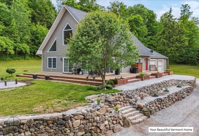 201 Mockingbird Way, Franklin, VT 05457