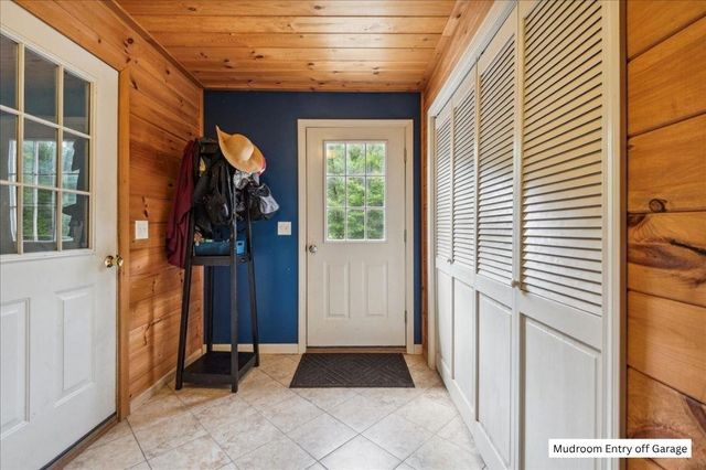 201 Mockingbird Way, Franklin, VT 05457