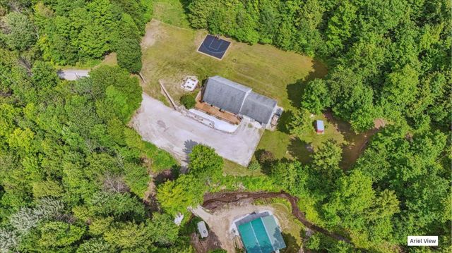 201 Mockingbird Way, Franklin, VT 05457