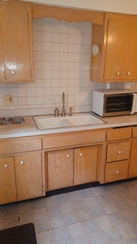 3515 S Harlem Avenue 1B, Berwyn, IL 60402