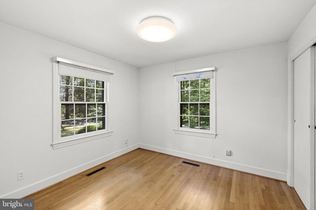 1517 KINGS HWY, King George, VA 22485