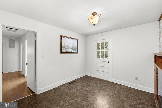 1517 KINGS HWY, King George, VA 22485