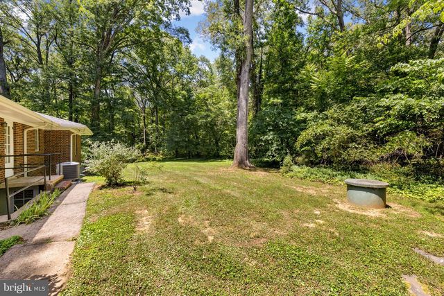 1517 KINGS HWY, King George, VA 22485