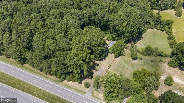 1517 KINGS HWY, King George, VA 22485