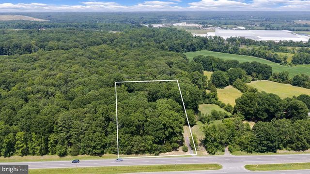1517 KINGS HWY, King George, VA 22485