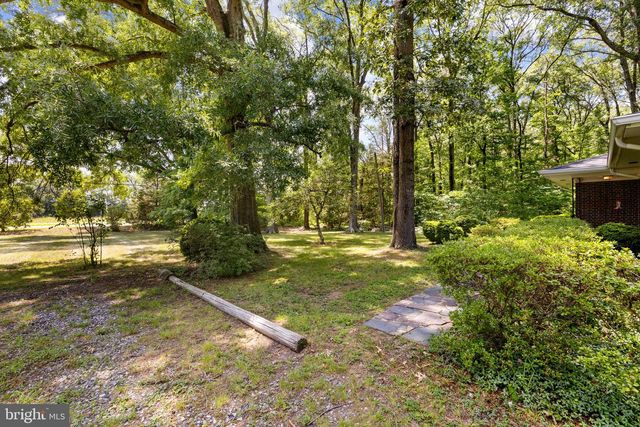 1517 KINGS HWY, King George, VA 22485