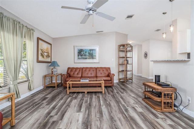 819 STARBOARD AVENUE, Edgewater, FL 32141