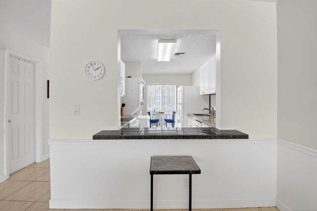13984 Vía Flora B, Delray Beach, FL 33484