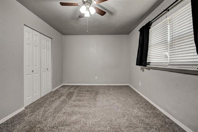 913 NE 4th Street, Moore, OK 73160