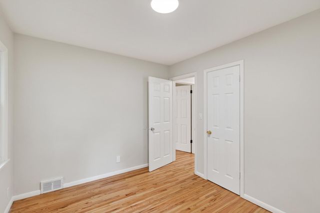 1859 Hoyt Avenue E, Saint Paul, MN 55119