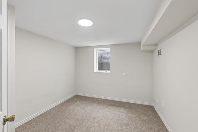 1859 Hoyt Avenue E, Saint Paul, MN 55119