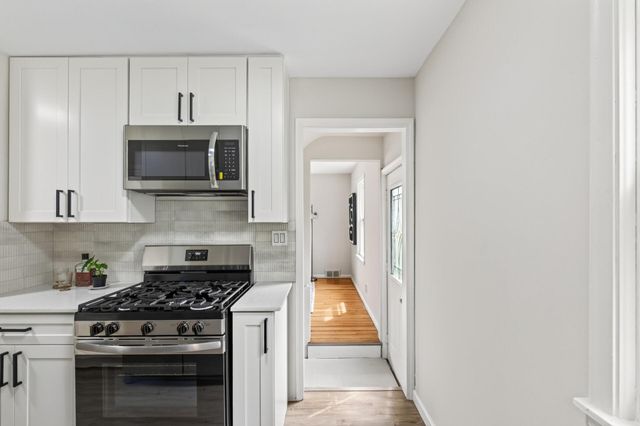 1859 Hoyt Avenue E, Saint Paul, MN 55119
