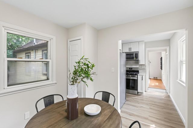 1859 Hoyt Avenue E, Saint Paul, MN 55119