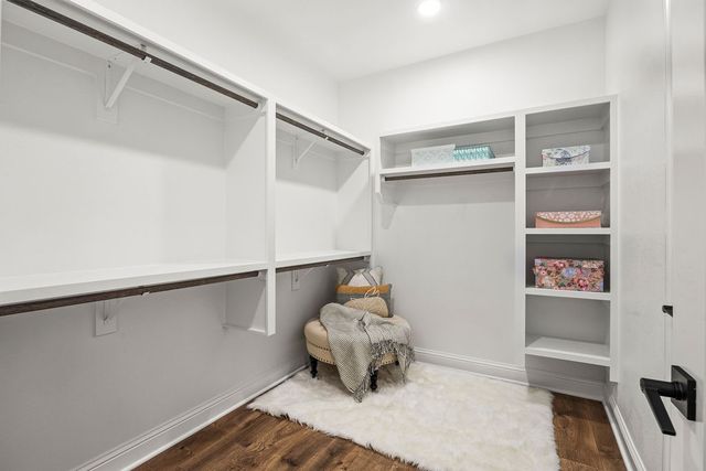 7829 Teton Trl Avenue, Springdale, AR 72762