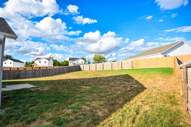 502 N Pine Leaf Road, Nixa, MO 65714