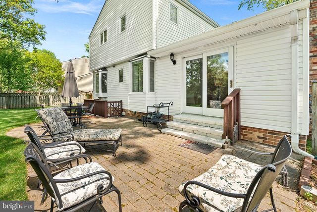 14810 CRANOKE ST, Centreville, VA 20120