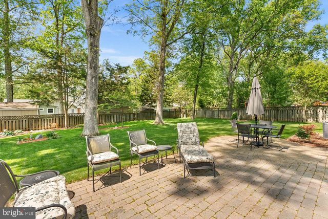 14810 CRANOKE ST, Centreville, VA 20120