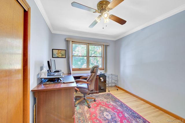 2 Old Broadway, New Hyde Park, NY 11040