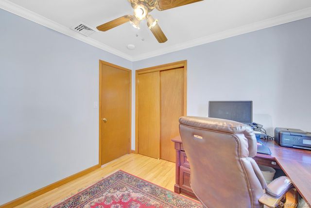 2 Old Broadway, New Hyde Park, NY 11040