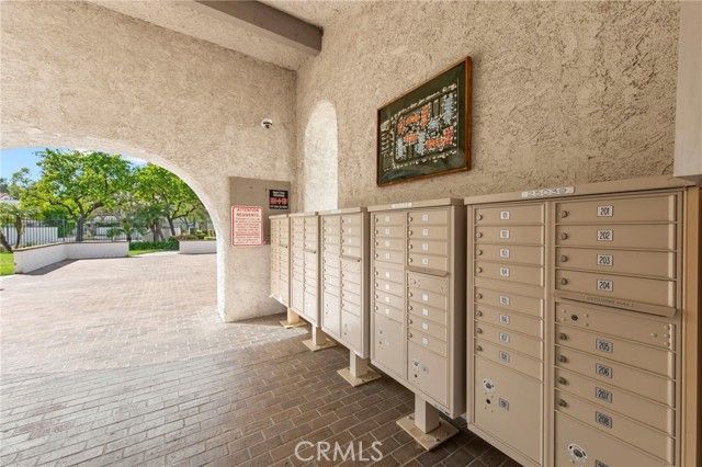 25007 Peachland Avenue 120, Newhall (santa Clarita), CA 91321