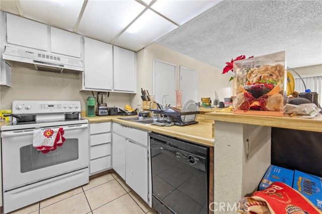 25007 Peachland Avenue 120, Newhall (santa Clarita), CA 91321