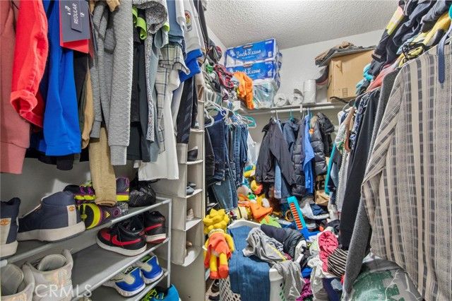 25007 Peachland Avenue 120, Newhall (santa Clarita), CA 91321