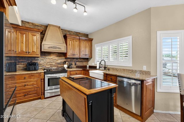 918 N BRADLEY Drive, Chandler, AZ 85226