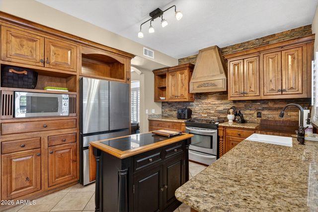 918 N BRADLEY Drive, Chandler, AZ 85226