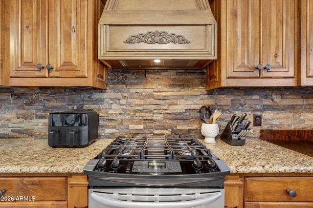 918 N BRADLEY Drive, Chandler, AZ 85226