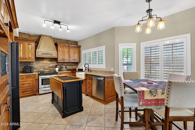 918 N BRADLEY Drive, Chandler, AZ 85226