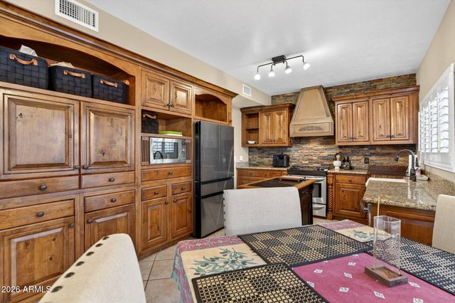 918 N BRADLEY Drive, Chandler, AZ 85226