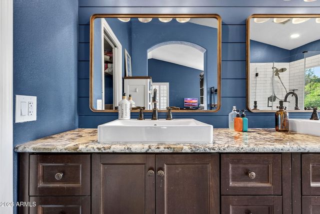 918 N BRADLEY Drive, Chandler, AZ 85226